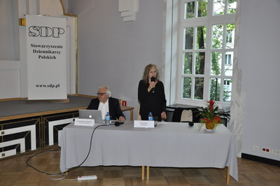 Prowadząca spotkanie Ewa Urbańska i dr Włodzimierz Lewandowski